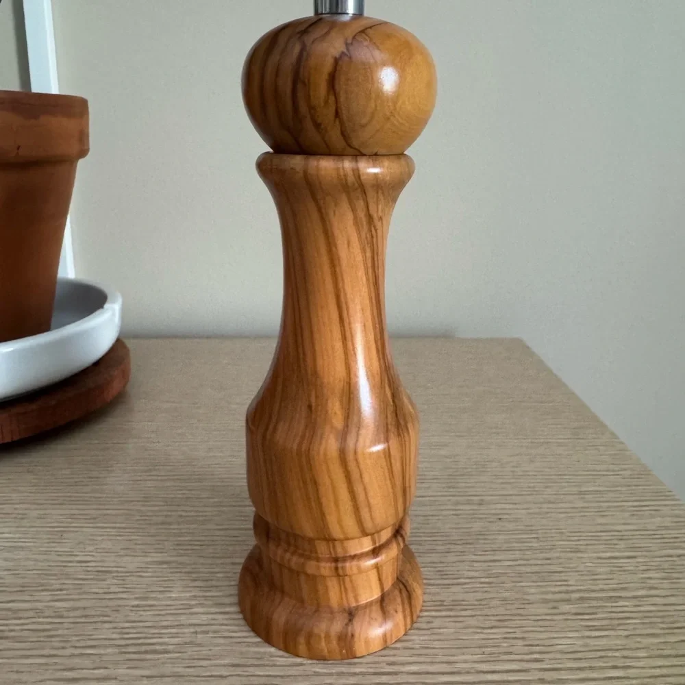 Williams Sonoma Salt Grinder